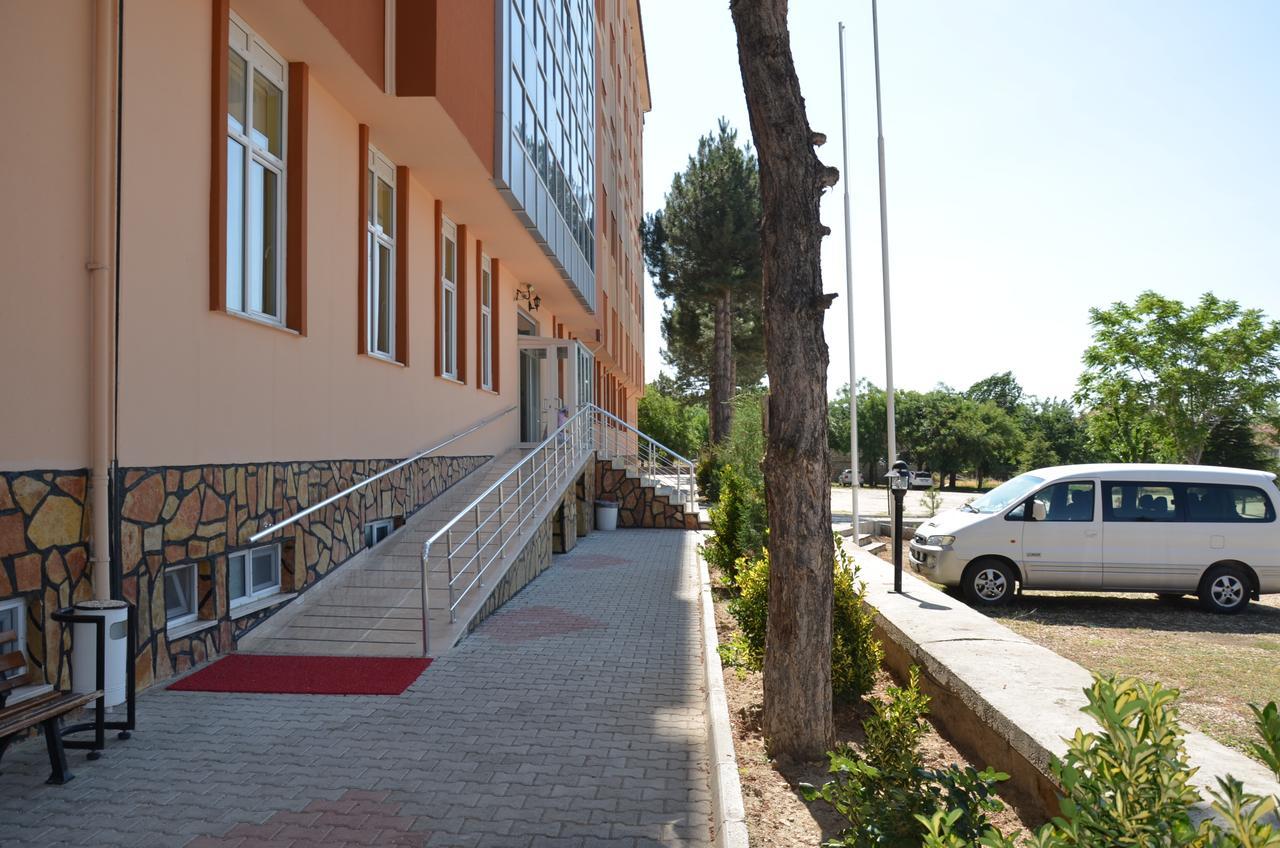 Ustundag Otel Keciborlu Екстериор снимка