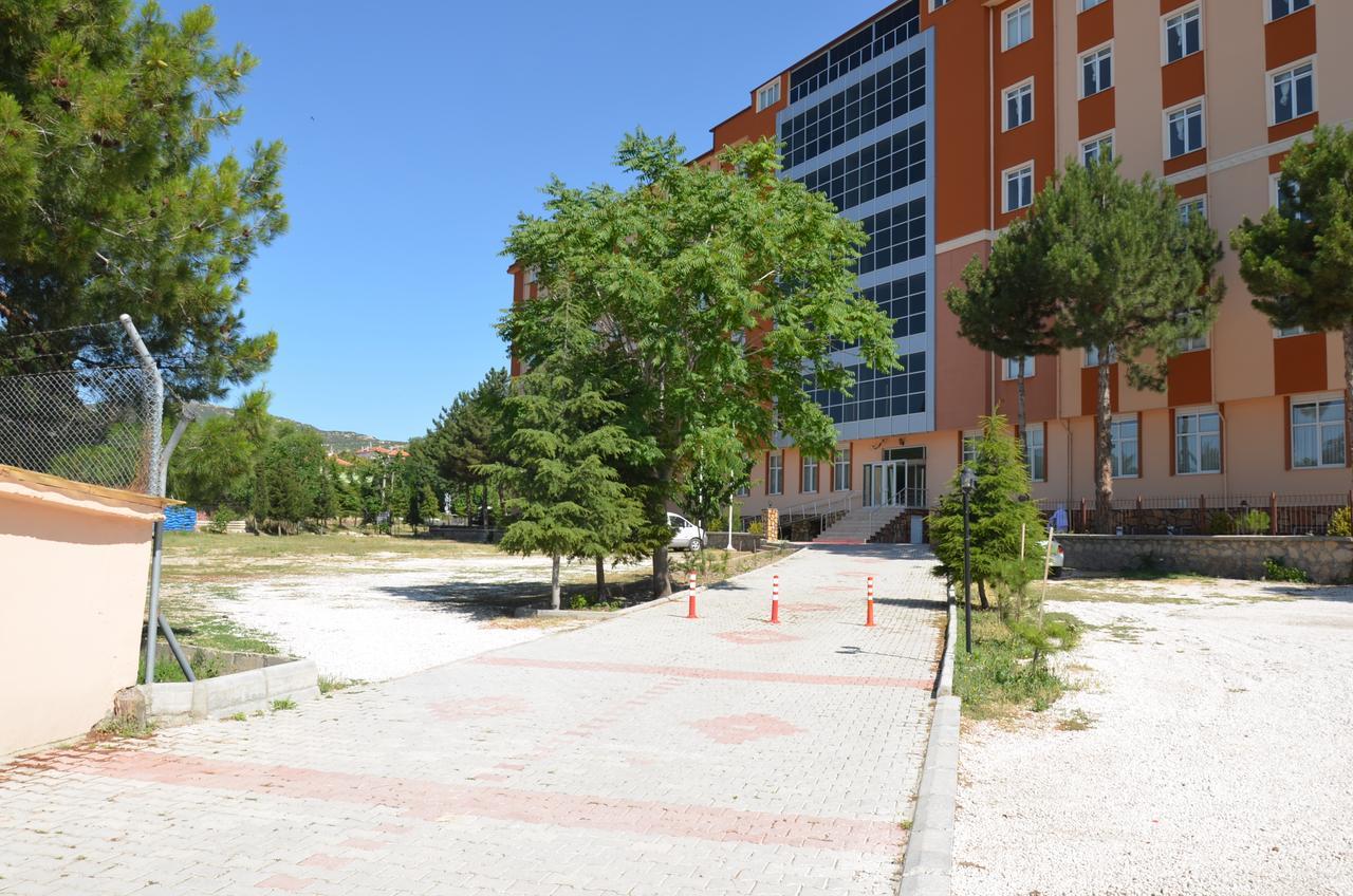 Ustundag Otel Keciborlu Екстериор снимка