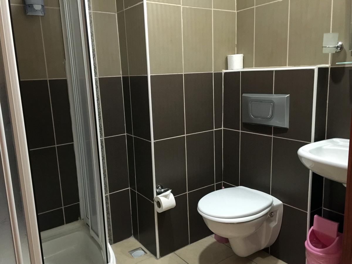 Ustundag Otel Keciborlu Екстериор снимка