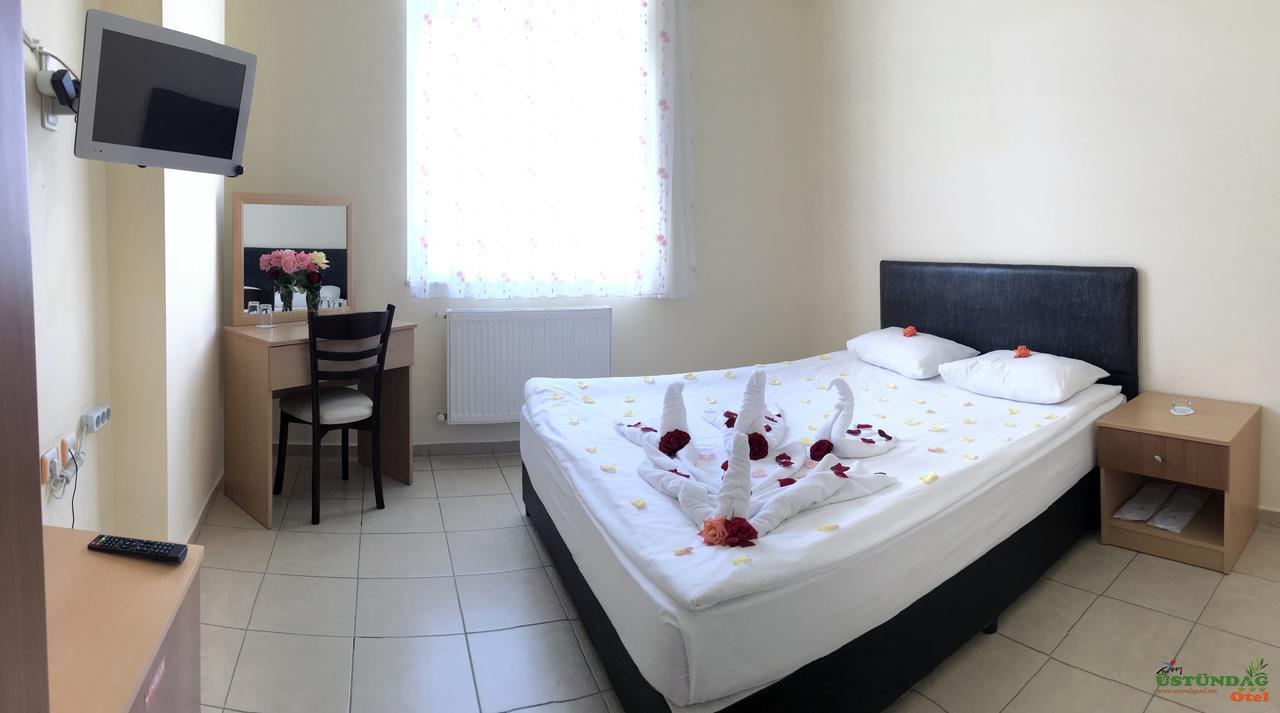 Ustundag Otel Keciborlu Екстериор снимка