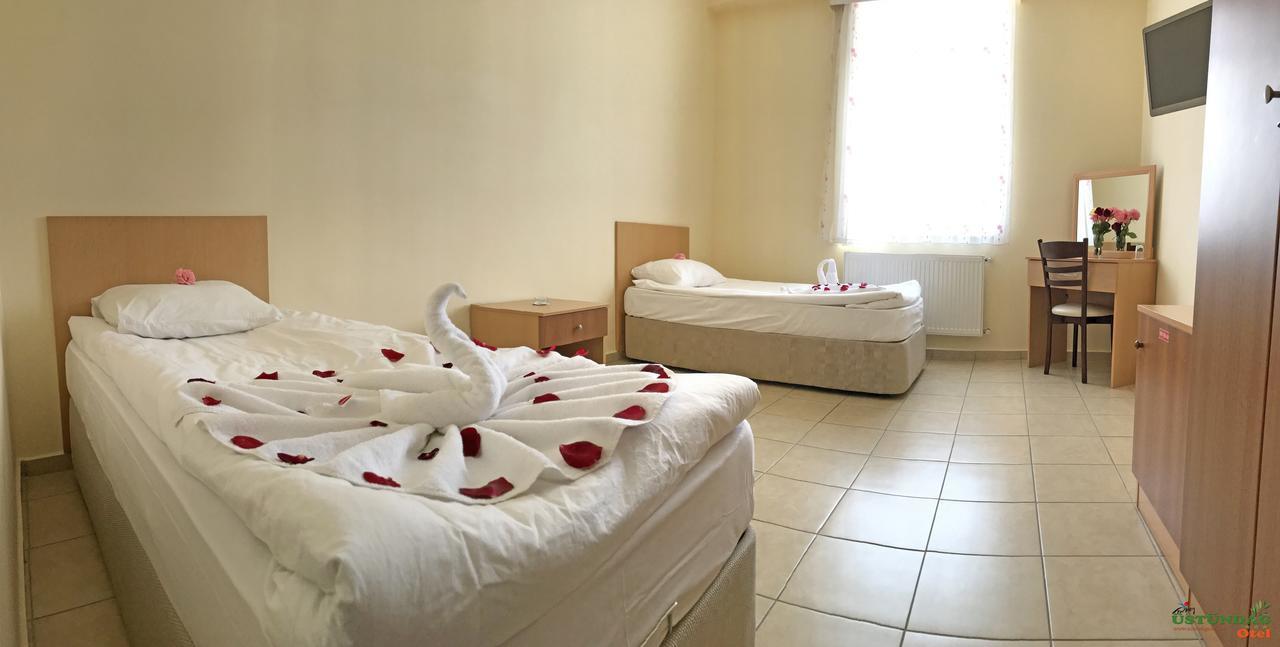 Ustundag Otel Keciborlu Екстериор снимка
